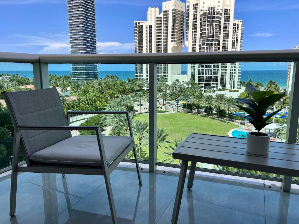 Ocean Reserve Condo by FlatsAway